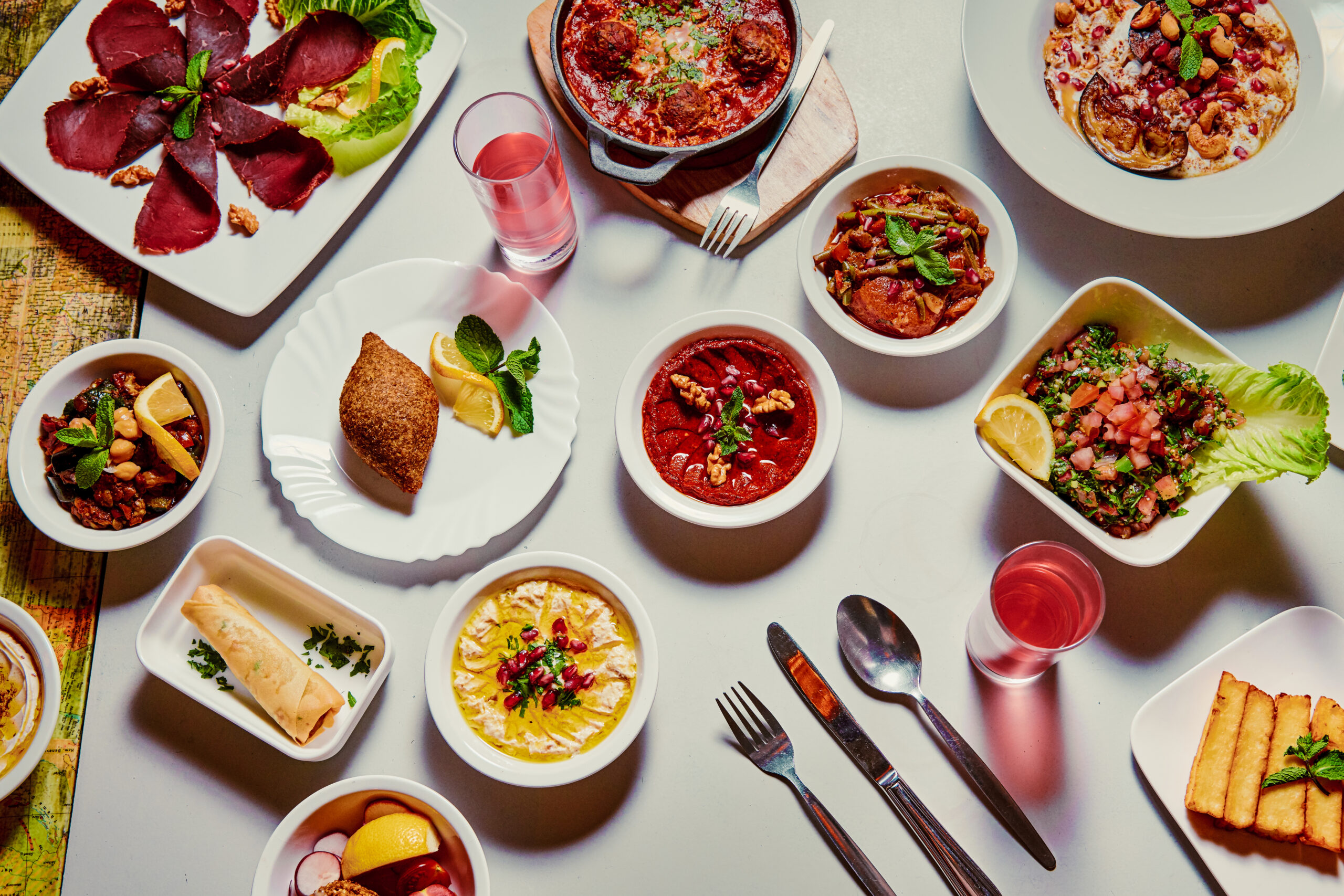 Chiche's Table full of food(1) Chiche's Table full of food(1)